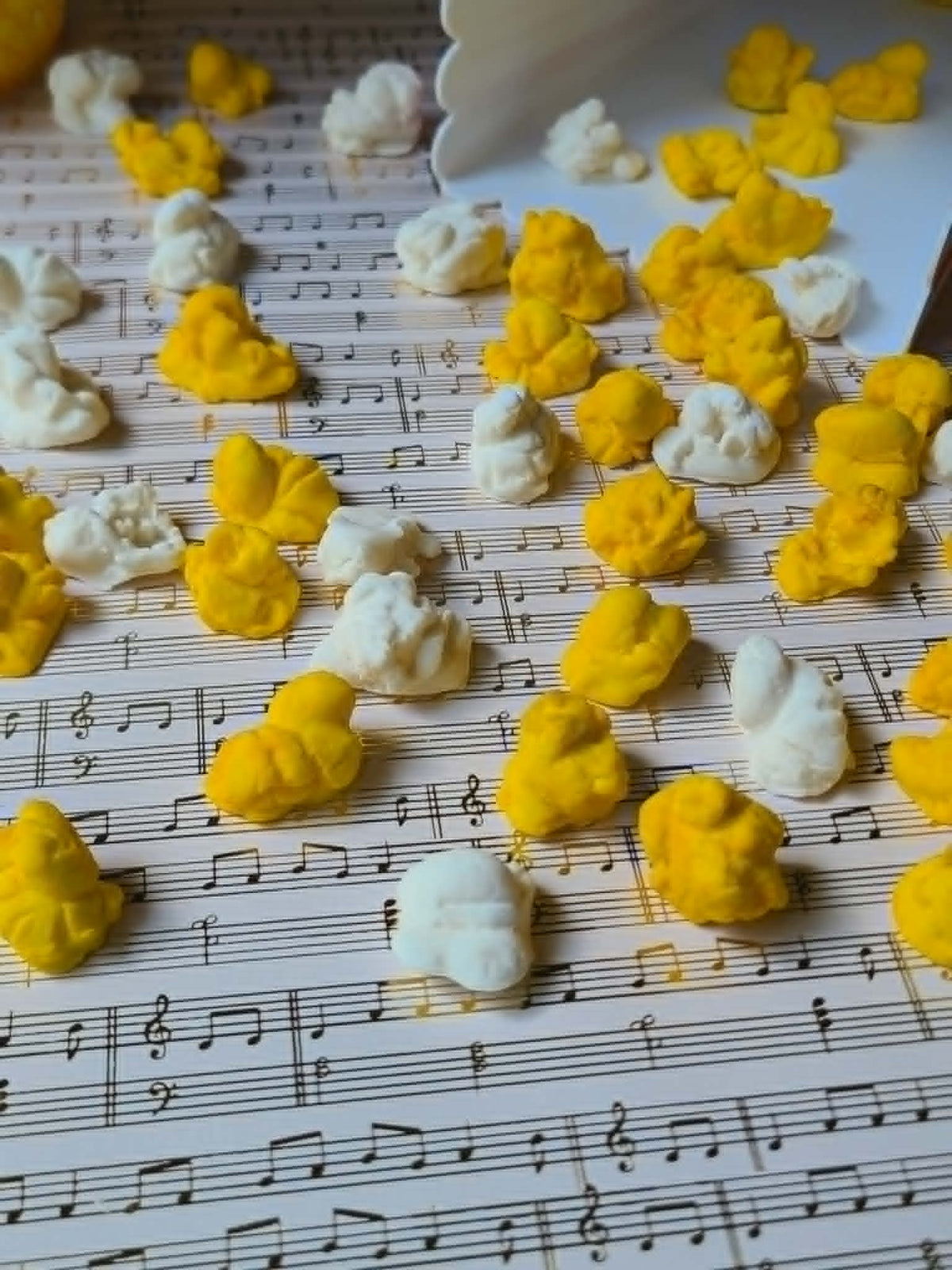 Realistic Plain Fondant Popcorn | Edible Cake & Cupcake Decorations